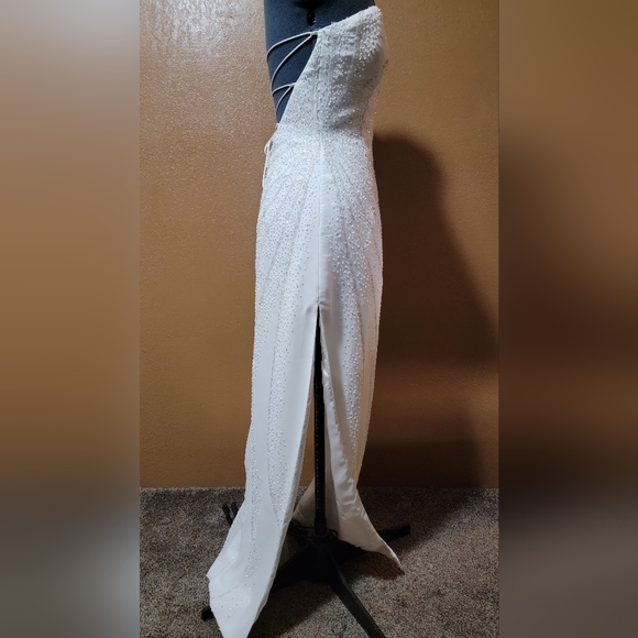 Double slit formal length pagent dress - Picture 4 of 5